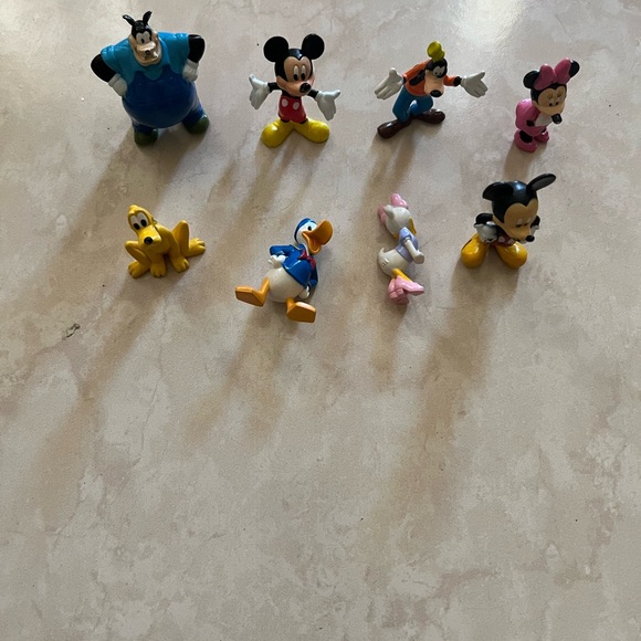 Disney Action Figure Set - Blue, Red, Yellow - Picture 3 of 4
